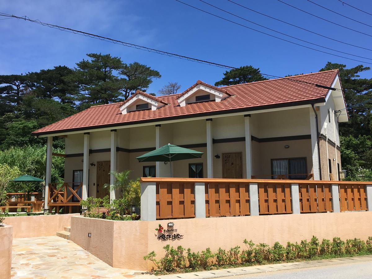 Nakijin Lodge Pensajoya Esterno foto